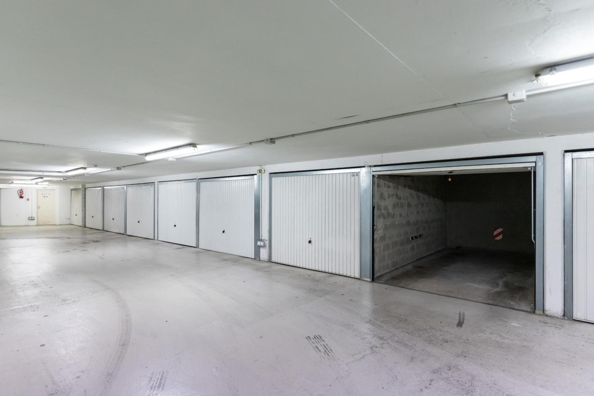 Nice 1 Bedroom Downtown Carre D'Or With Garage Buitenkant foto